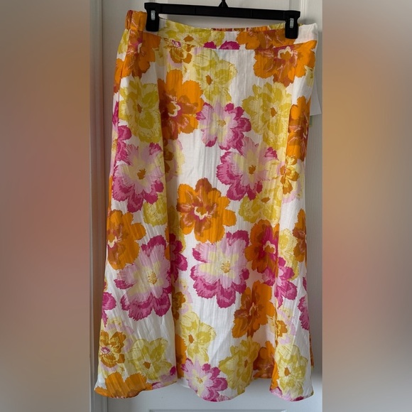 CeCe Dresses & Skirts - CeCe A-Line Skirt with Pink, Orange, and Yellow Floral Design
